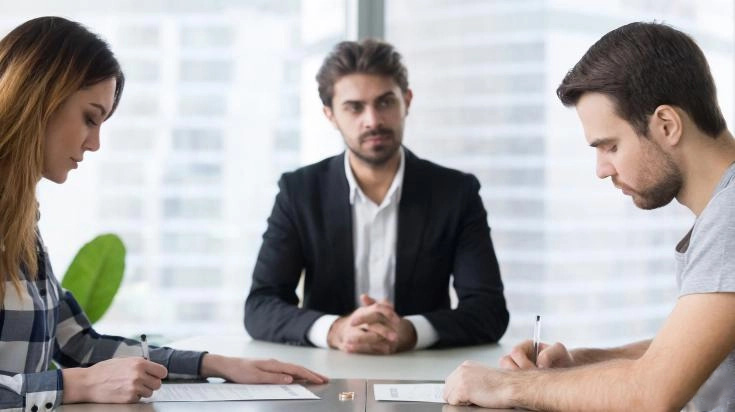 Lire la suite à propos de l’article Accord du conjoint pour vendre un logement : tout ce qu&rsquo;il faut savoir